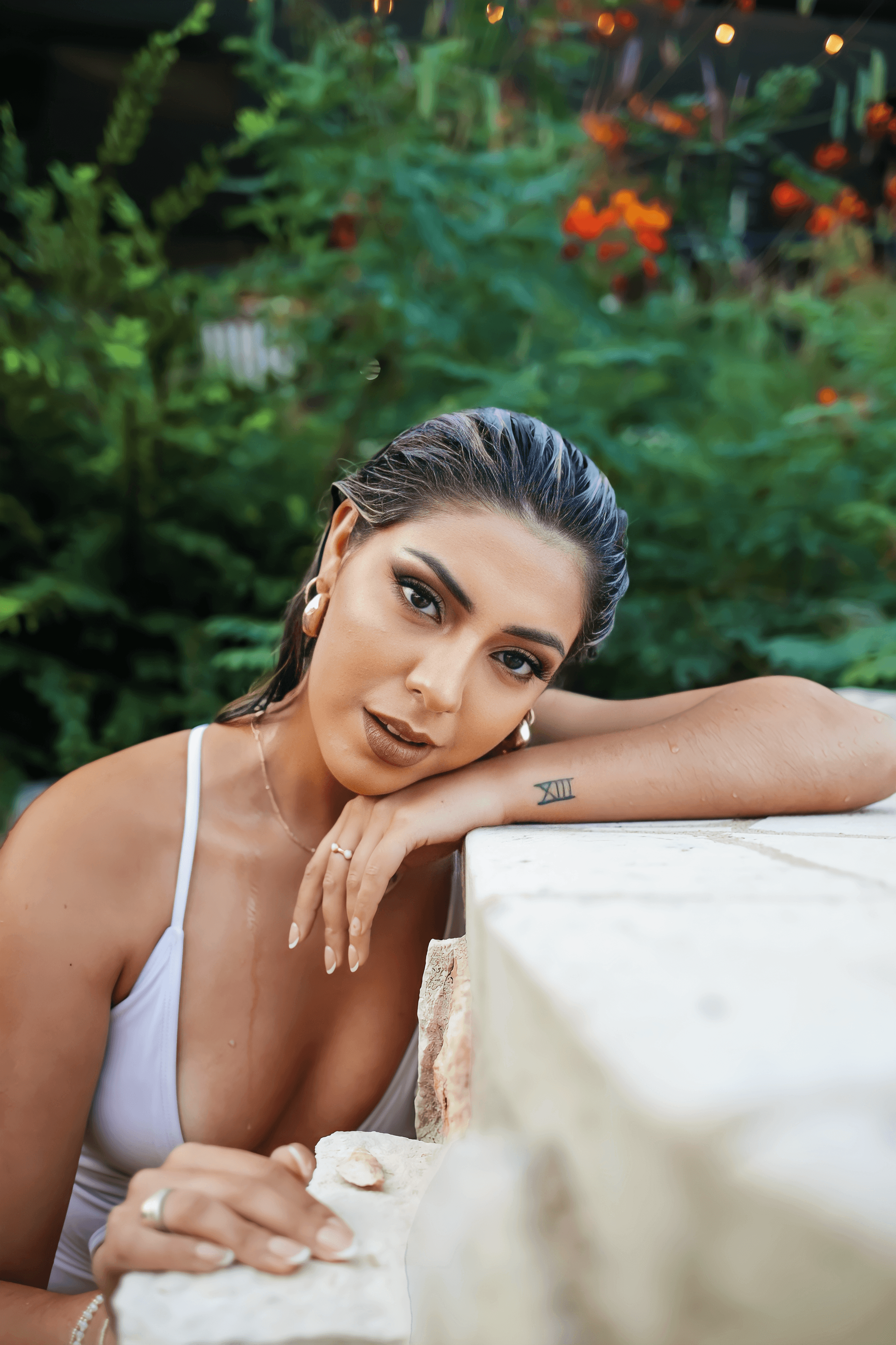 Glamorous evening look